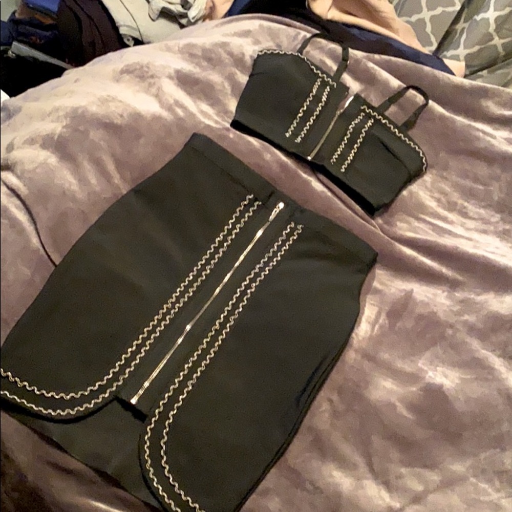 WOW COUTURE! Two piece skirt set, unique